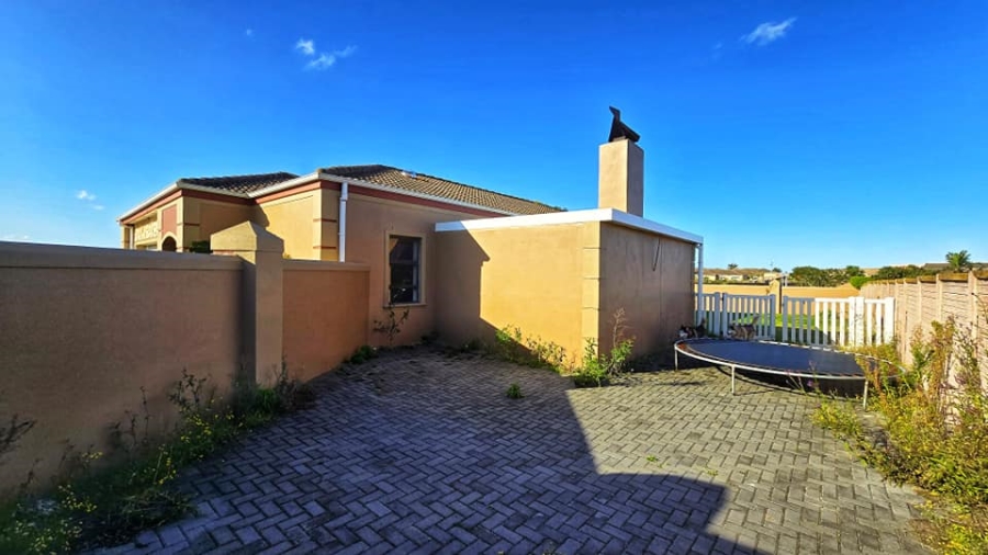 To Let 3 Bedroom Property for Rent in Morningside Eastern Cape